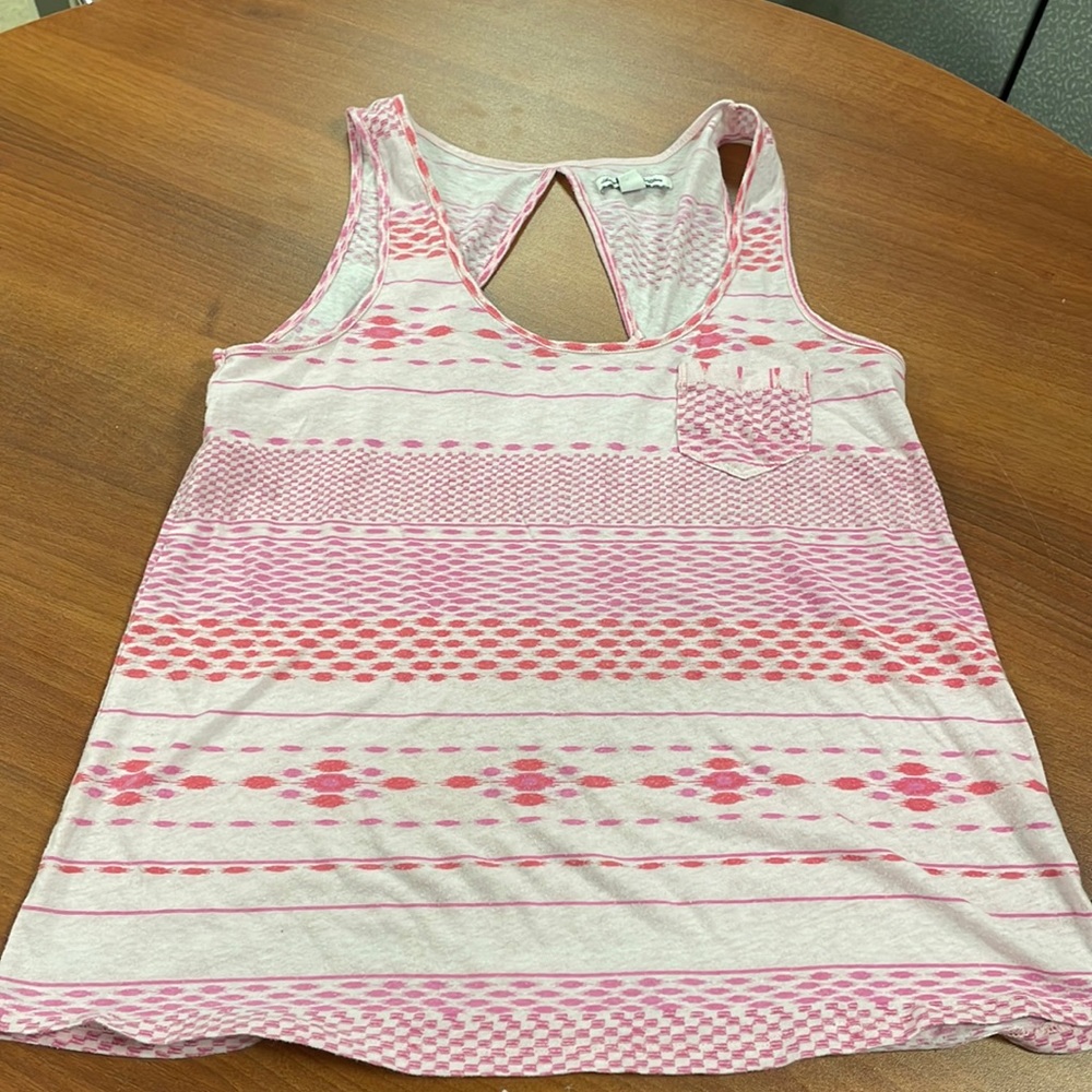 American Eagle top